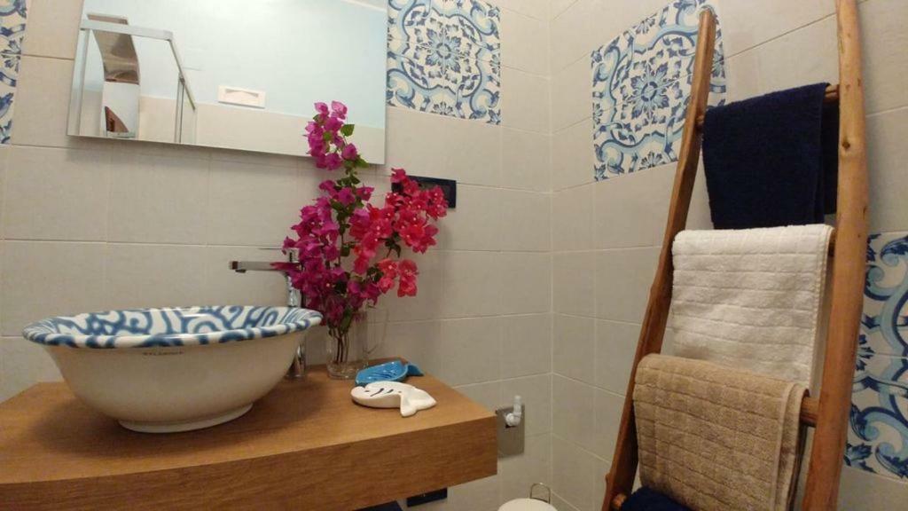 Capo Milazzo Summer Holiday Apartament Екстер'єр фото